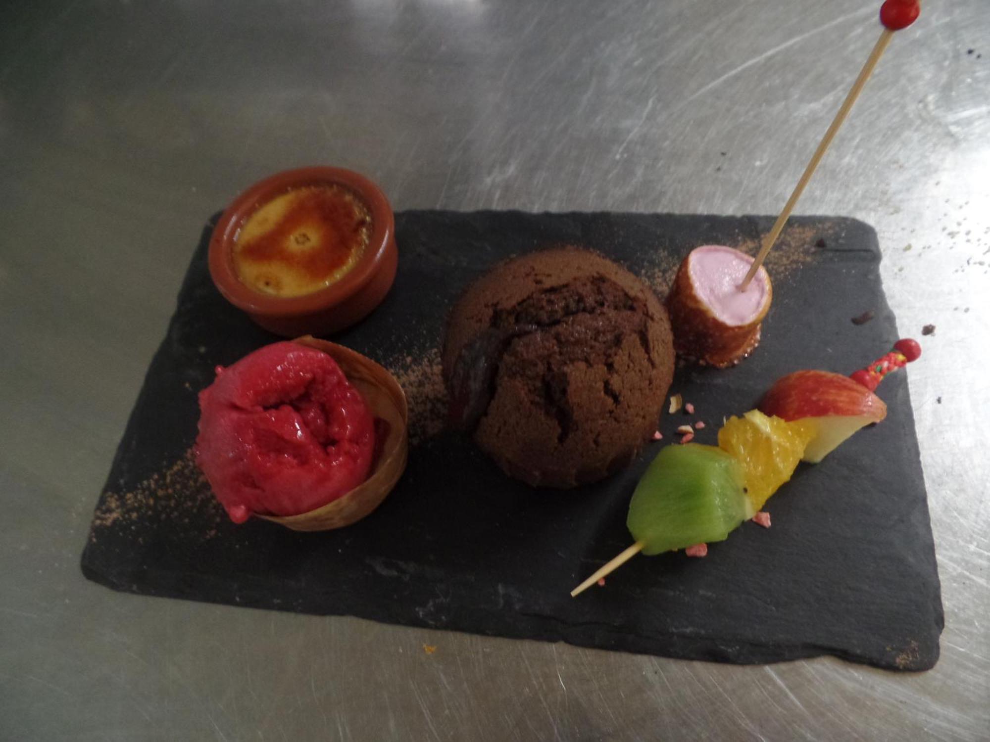 Logis Hotel Restaurant Le Commerce Guichen Экстерьер фото