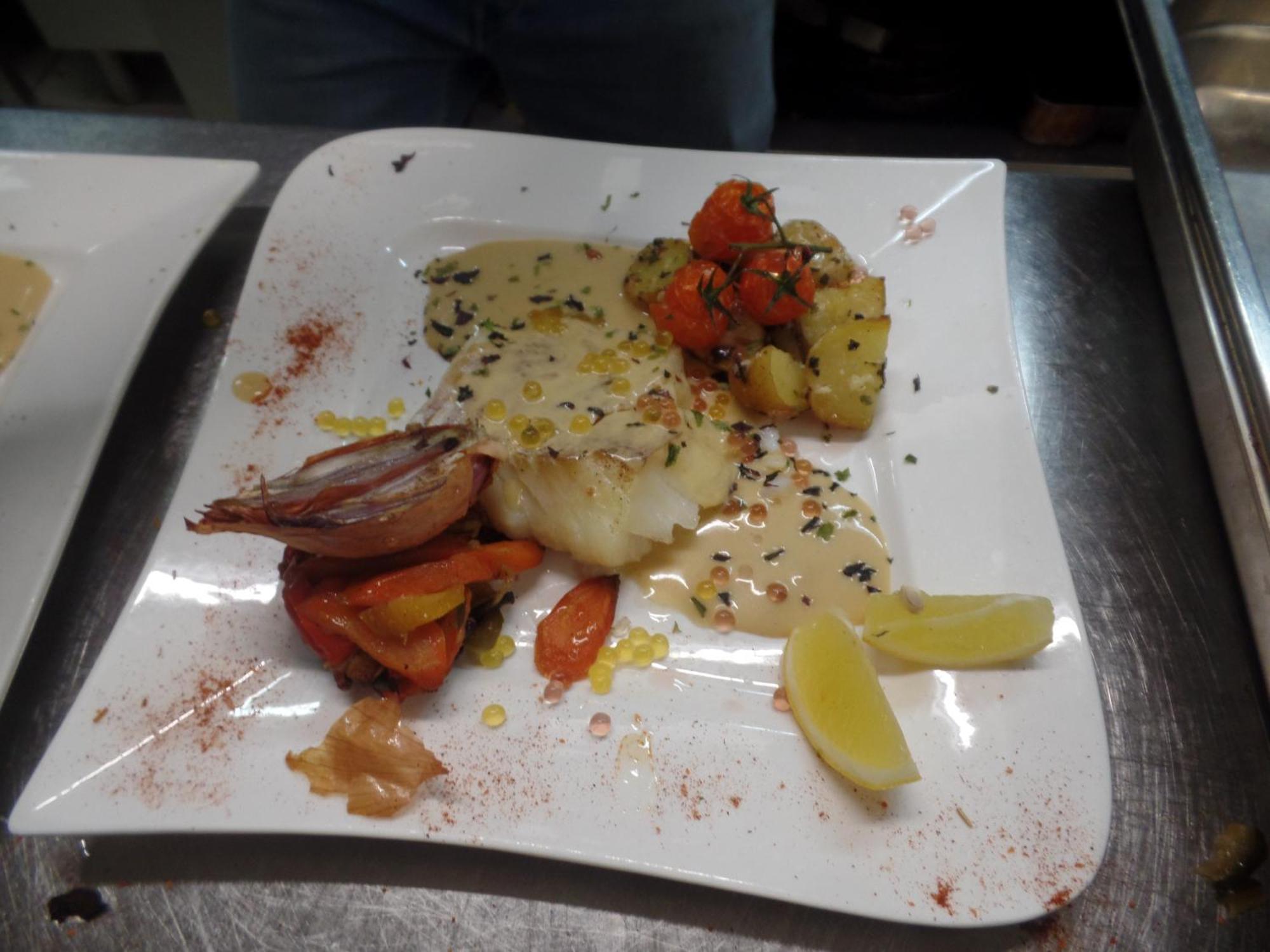 Logis Hotel Restaurant Le Commerce Guichen Экстерьер фото